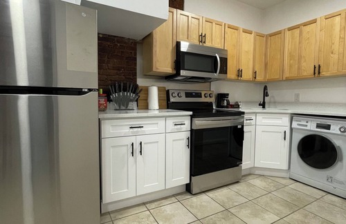 Downtown Newark Apartment | Discover Whisper City Love: Your Thrilling NYC Escape