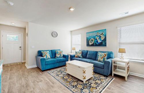 Ocean Isle Beach House | Whispering Breeze