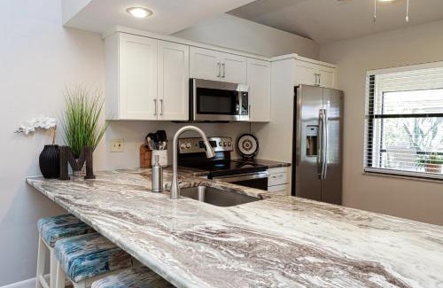 Iona Apartment | Whispering Palms in Cinnamon Cove - 2 bedroom 2 bathroom Condominium