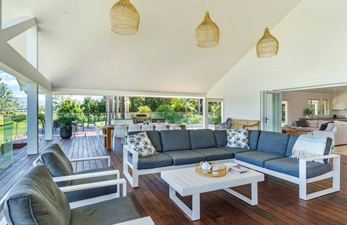 Far Meadow House | Whispering Pines: Oceanfront Retreat with Pool & Pet-Friendly