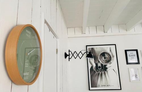 Locquirec House | Idyllic White and Sea Lodge with Oceanfront Views