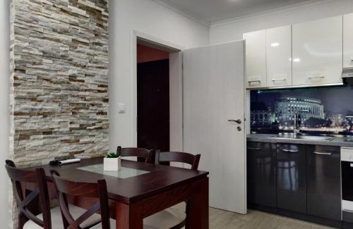 Kazanlak Apartment | Child-Friendly White Apartment with 8.7/10 Guest Ratings