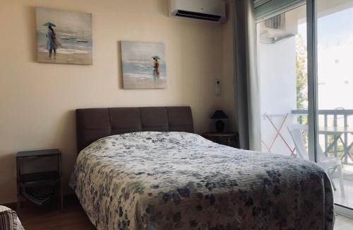 Agios Tychon Apartment | Modern Studio at White Arches - Family Friendly Retreat