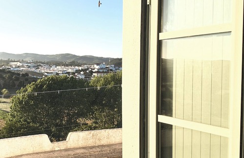 Aljezur Cottage | Stylish White Beach Hut Aljezur - Pet-Friendly Ocean Retreat