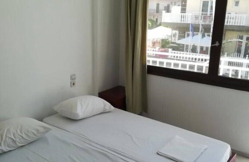 Katerini Hotel | Family-Friendly Retreat at White Coral Paralia Katerinis