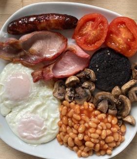 Wolverhampton Bed & Breakfast | Guest Rated 10/10 at White Cottage Bed and Breakfast