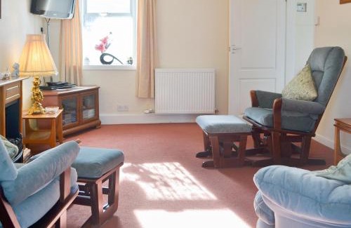 Buckie House | Discover White Gables - Family-Friendly Getaway Awaits!