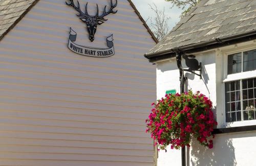 Battle House | Pet-Friendly Getaway at White Hart Stables - Rated 9.9!