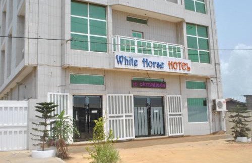 Agblangandan Hotel | Welcoming White Horse Hotel in Cotonou with Ocean Views