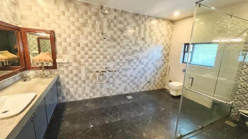 Kune Village Villa | Experience Comfort at White Horse: Pet-Friendly Retreat