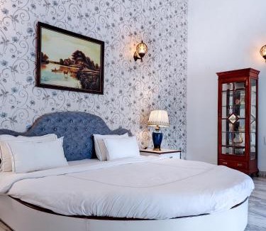 Kune Village Villa | Experience Comfort at White Horse: Pet-Friendly Retreat
