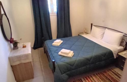 Xifias Apartment | Inviting White House: Pet-Friendly with Private Beach Access