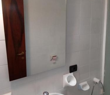 Porta Cremona-Volta Apartment | Elegant Retreat at White House with Pool & Pet-Friendly Stays