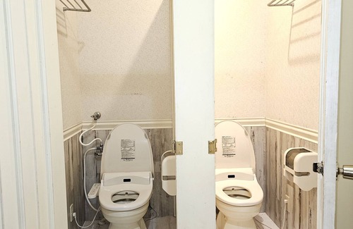 Tomamu House | Discover White House: Family-Friendly with Breakfast Included