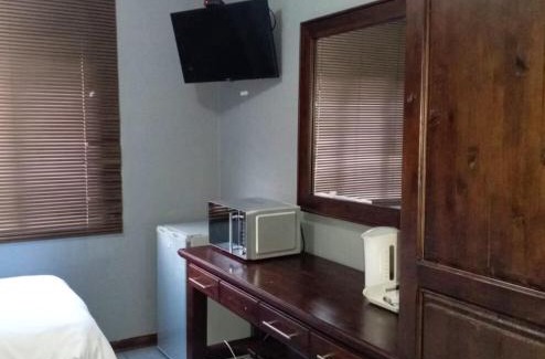 Vryheid House | White House Lodge Vryheid