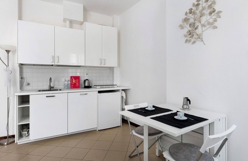 Historic Center Apartment | Discover White Leaves Studio with Family-Friendly Amenities