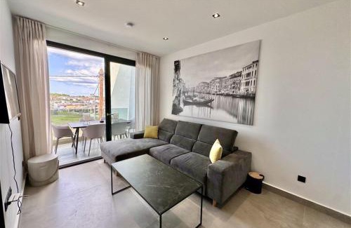 Kallithea Apartment | Inviting White Lion Apartment Kallithea - Oceanfront Oasis