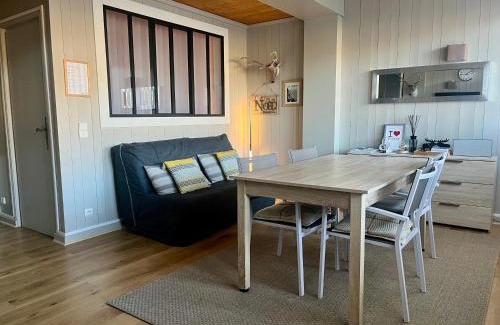 Megeve Apartment | Pet-Friendly White Lodges in Megève - Ski Slopes Await