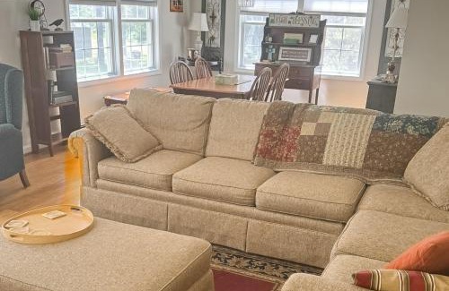 Center Ossipee House | White Mountain Getaway