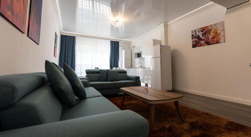 Constanta Apartment | White Palm Mamaia