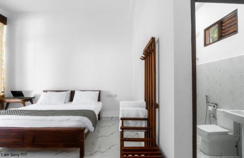 Pottuvil Division 2 Hotel | White Pearl Hotel