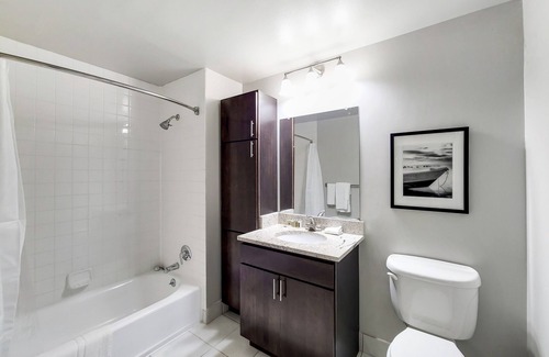 White Plains Apartment | White Plains One Bedroom, Steps from Metro North