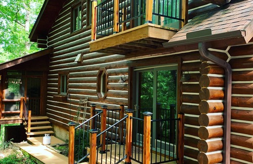 Flippin House | Unforgettable Stay at White River - Crooked Creek Log House