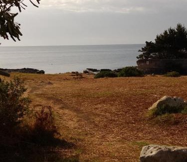 Fontane Bianche House | Family-Friendly Retreat at White Rock House Awaits You