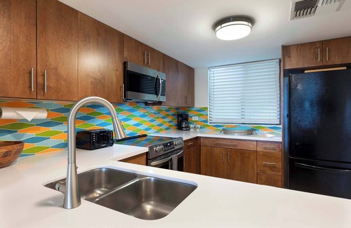 Kahaluu Bay Condo | Oceanfront White Sands Village #129 - Guest Rated 9.8
