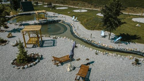 Misace Other | Discover White Tent Mountain View at Camp Garden Park