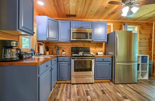 Logan Cabin | Experience Tranquility at White Wolf Lodge & Spa Retreat