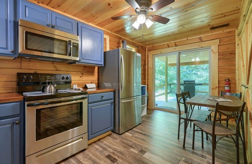 Logan Cabin | Experience Tranquility at White Wolf Lodge & Spa Retreat