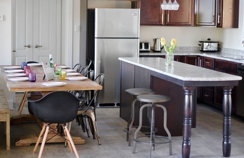 Lower LaHave House | Top-Rated Whitecaps Retreat Beach House with Unique Amenities