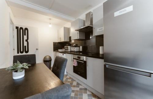 Stepney Green House | Comfortable Whitechapel En-Suite Rooms with Kitchen Access