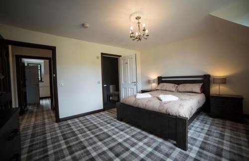 Fort Augustus Bed & Breakfast | Top-Rated Whitehouse B&B: A Perfect Stay Awaits