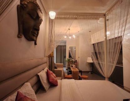 Noida Apartment | Tranquil Whiteluxe Apartment with River Views on 42nd Floor
