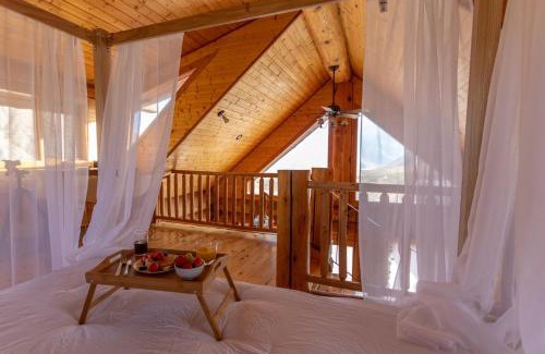 Palm Springs House | Historic Whitewater Cabin: Pet-Friendly Desert Retreat