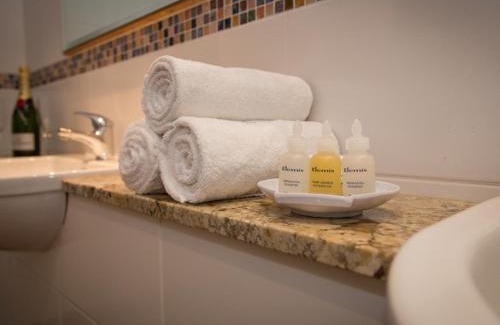Backbarrow Hotel | Inviting Whitewater Hotel & Spa with Oceanfront Amenities