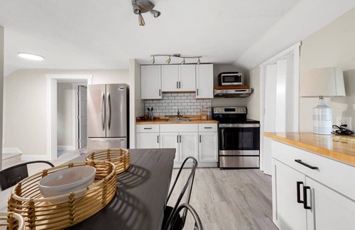 South Bay House | "Whitewater-The Genoa" on Oneida Lake/Sleeps 8!