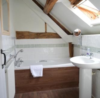 Hay-on-Wye House | Charming Whitewells Farm Cottages - Guest Rated 9.5/10