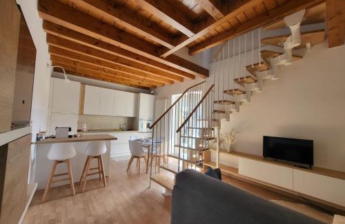 Pallanza Apartment | Discover Whitewood Penthouse - Child-Friendly Retreat