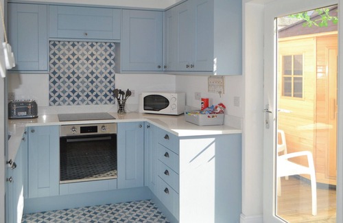 Whitley Bay Cottage | Family-Friendly 3 Bedroom Retreat in Whitley Bay
