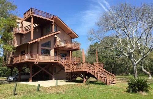 Edisto Island House | Family-Friendly Retreat at Whitmarsh - Ideal for Kids!