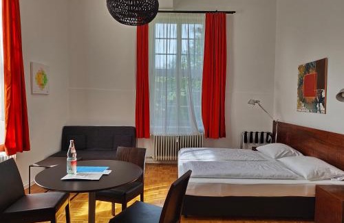 Petershausen-West Apartment | Pet-Friendly Konstanz Ferien Apartments for Families