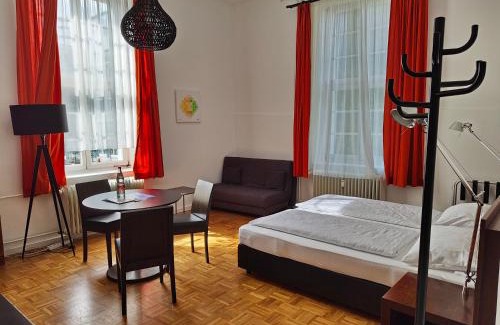 Petershausen-West Apartment | Pet-Friendly Konstanz Ferien Apartments for Families