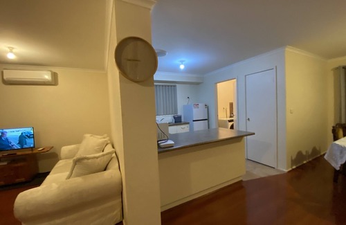 Carrum Apartment | Relaxing Retreat at Valetta - Steps from Carrum Beach