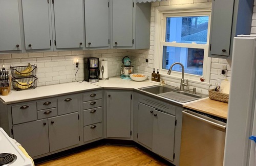 Hillsdale House | Perfect Family Retreat Near Hillsdale College - Guest Rated 10/10