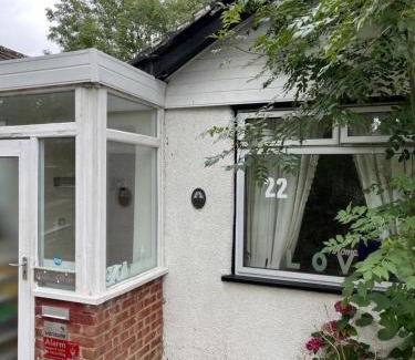 Cray Valley East House | Delightful Holiday Homes in Saint Mary Cray, UK with Spa