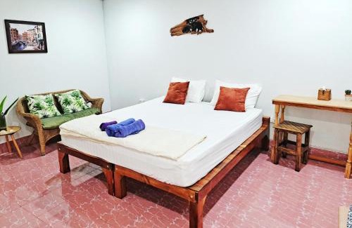 Hat Yai House | Private House for 5 Guests with Kitchen Access