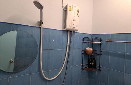Hat Yai House | Private House for 5 Guests with Kitchen Access